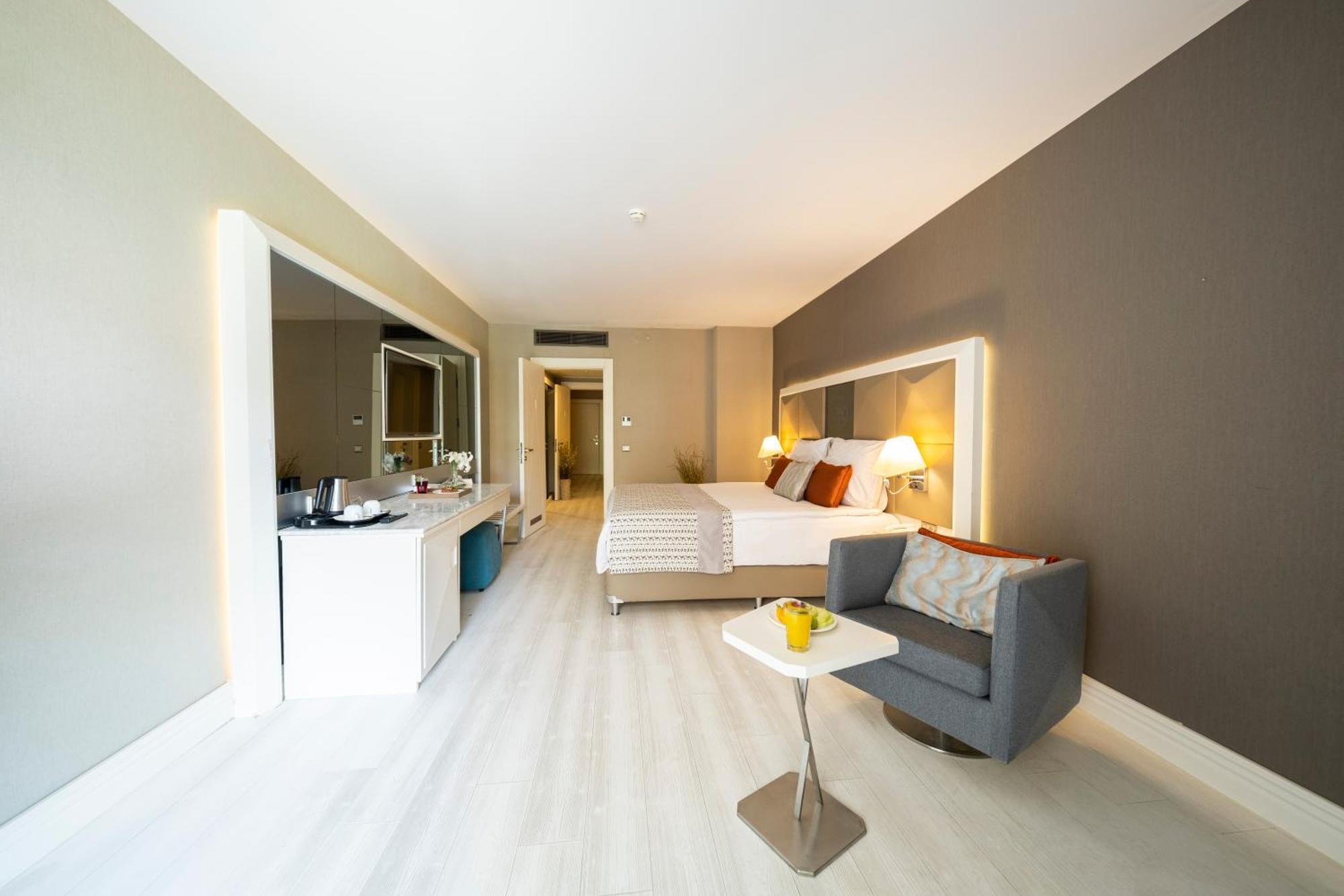 Wome Prime Hotell